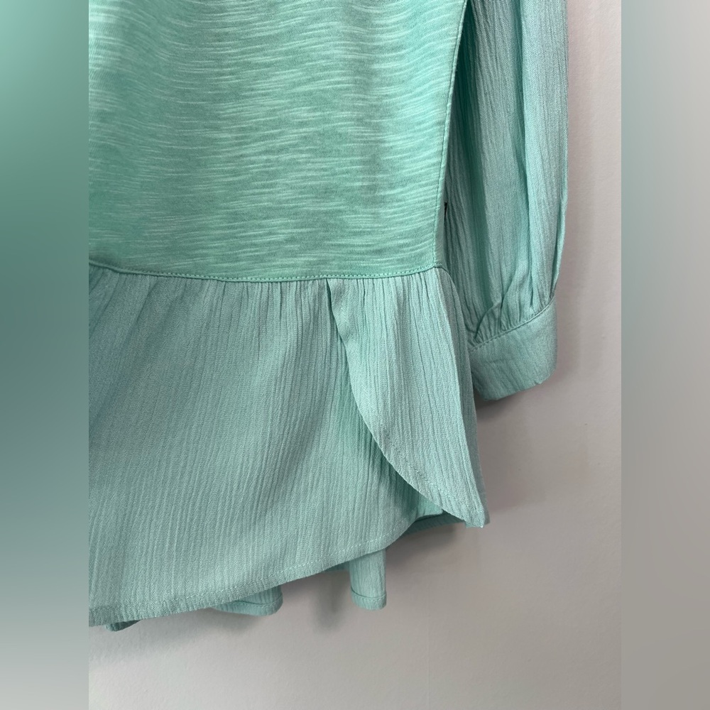 NEW! Matilda Jane 3/4 Sleeve Ruffle Top Misty Teal Women’s Shirt Size Medium - Picture 5 of 7